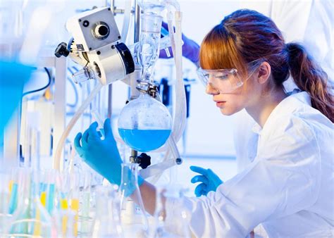 CHEMICAL TECHNICIAN .